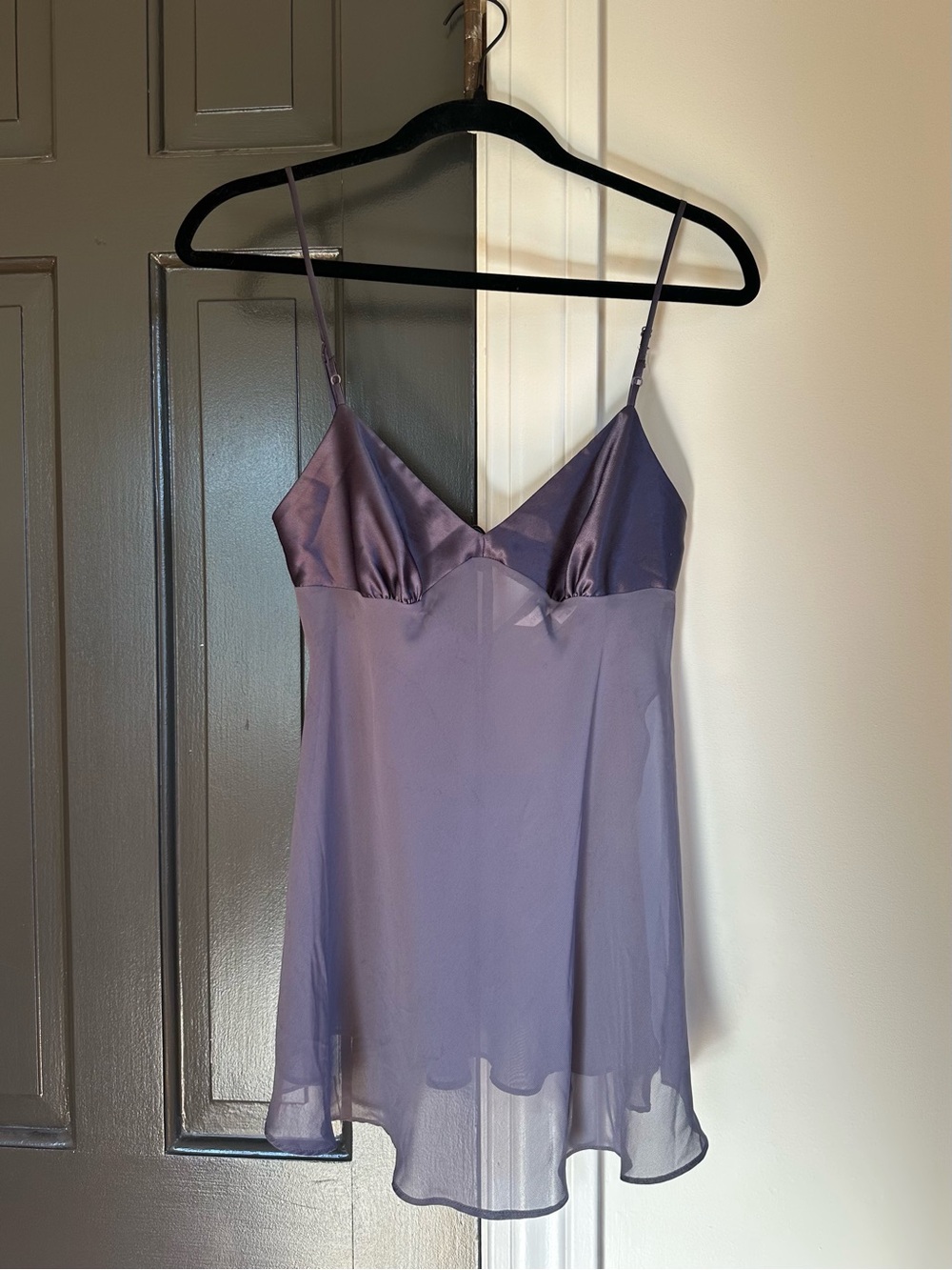 Vintage Y2K Victoria’s Secret Sheer Lavender Chiffon Babydoll Slip Tank XS